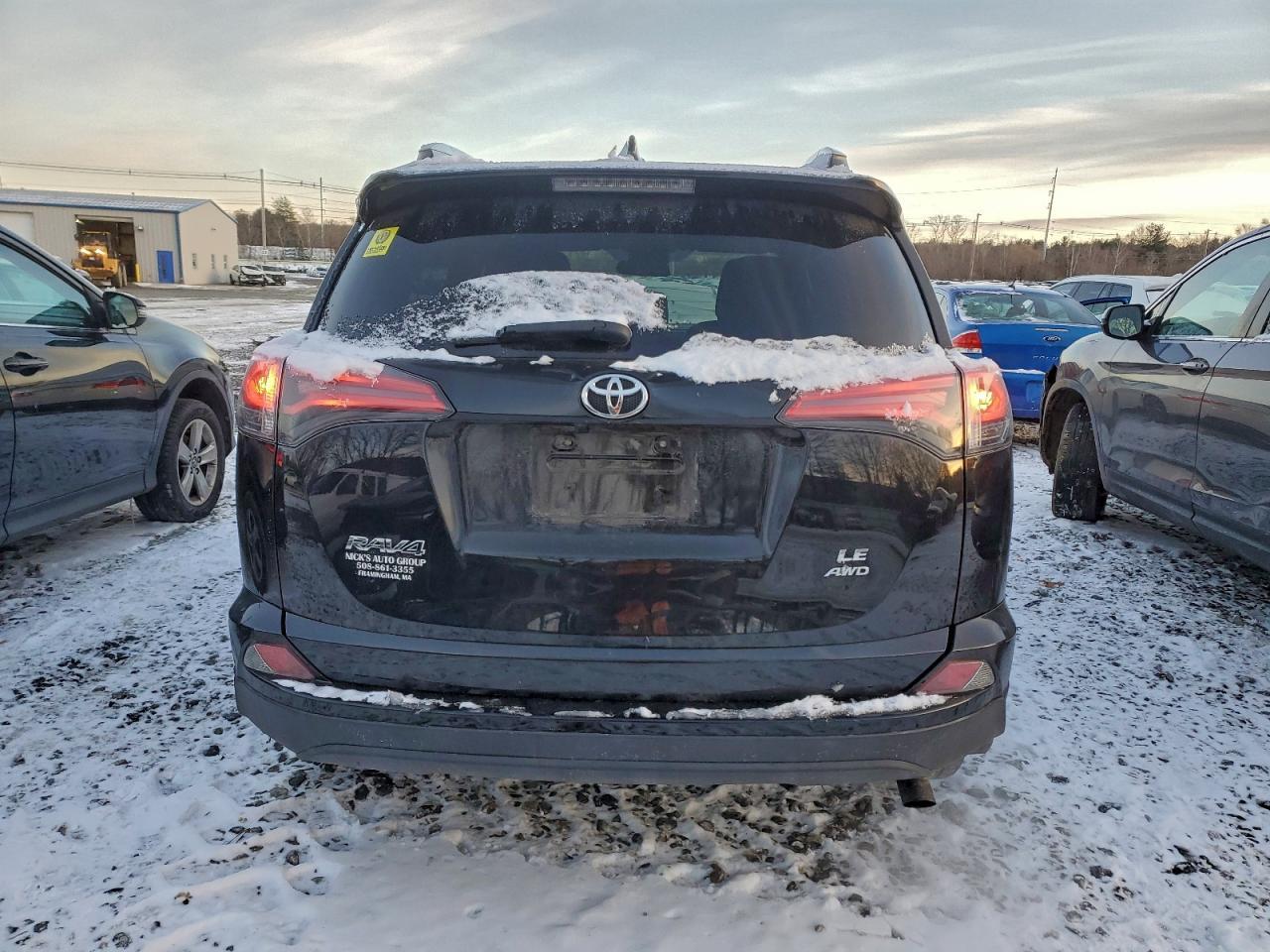 2017 Toyota Rav4 Le - zdjęcie 6