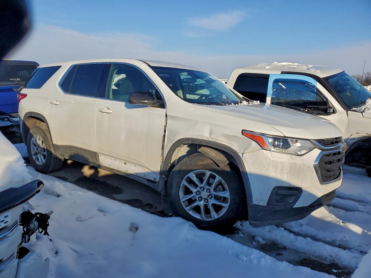 2018 Chevrolet Traverse Ls - zdjęcie 4