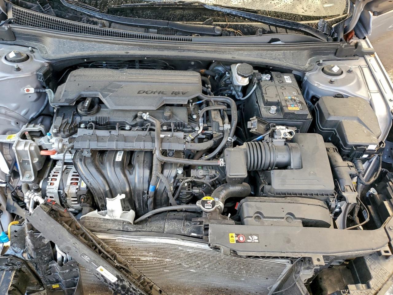 2022 Hyundai Elantra Sel - zdjęcie 11