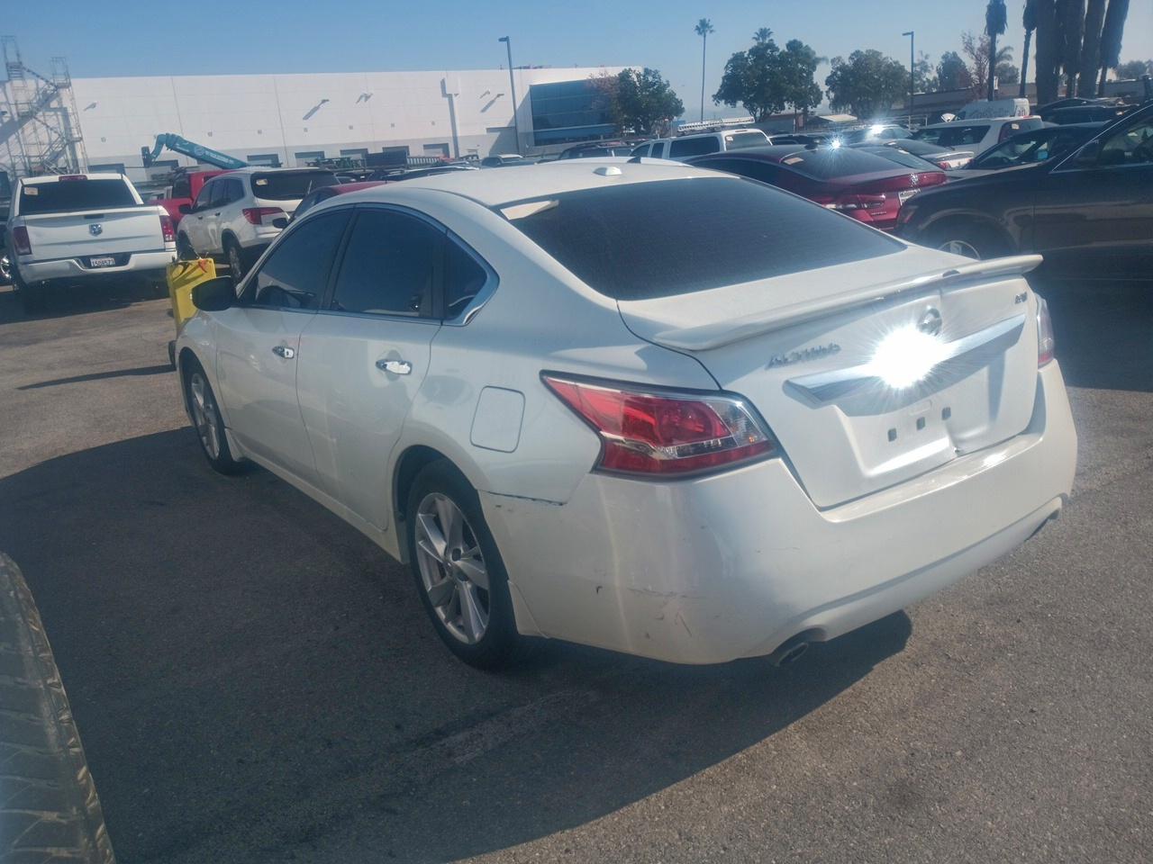 2015 Nissan Altima - zdjęcie 3