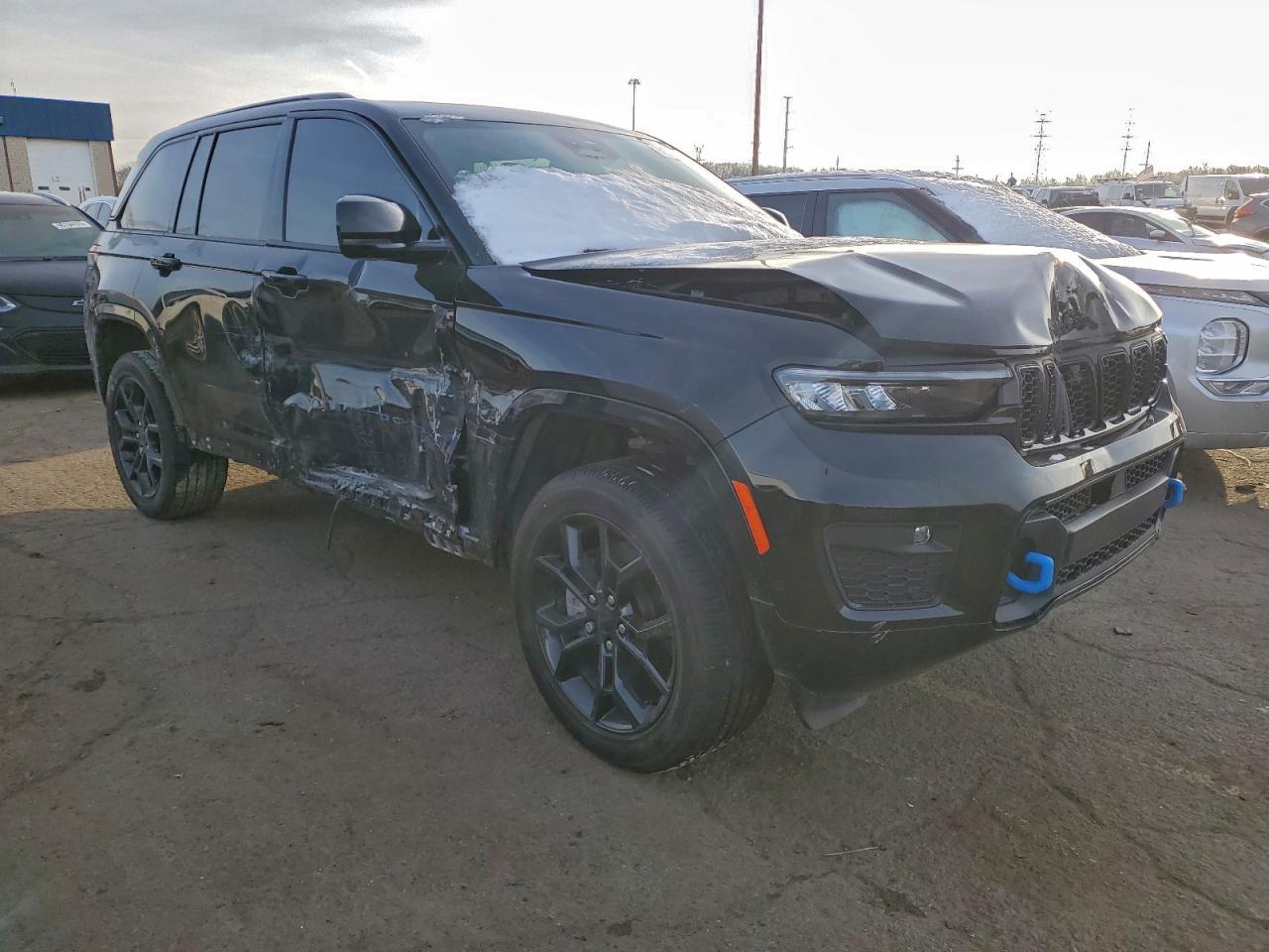 2025 Jeep Grand Cherokee 4Xe - zdjęcie 4