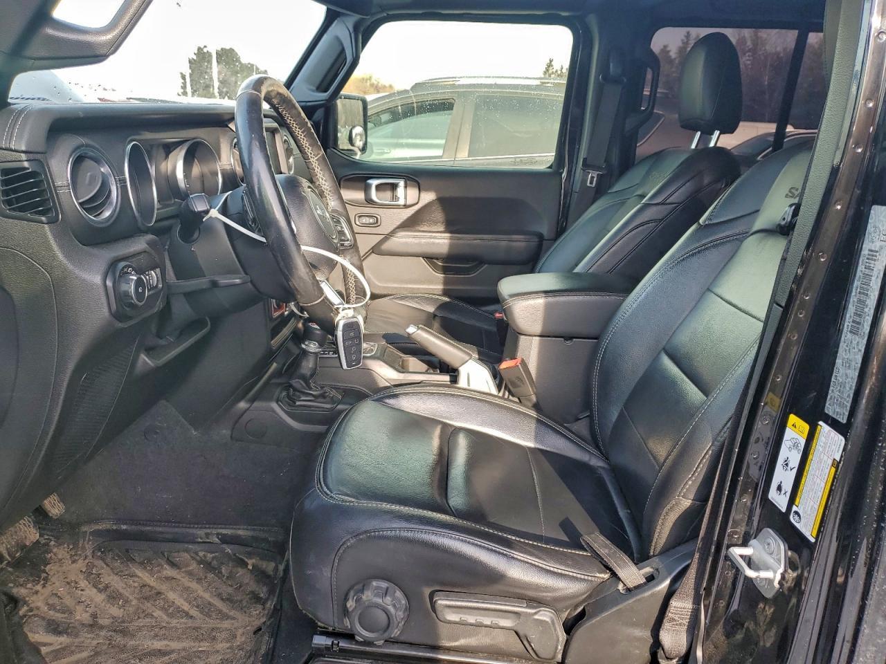 2019 Jeep Wrangler Unlimited Sahara - zdjęcie 7