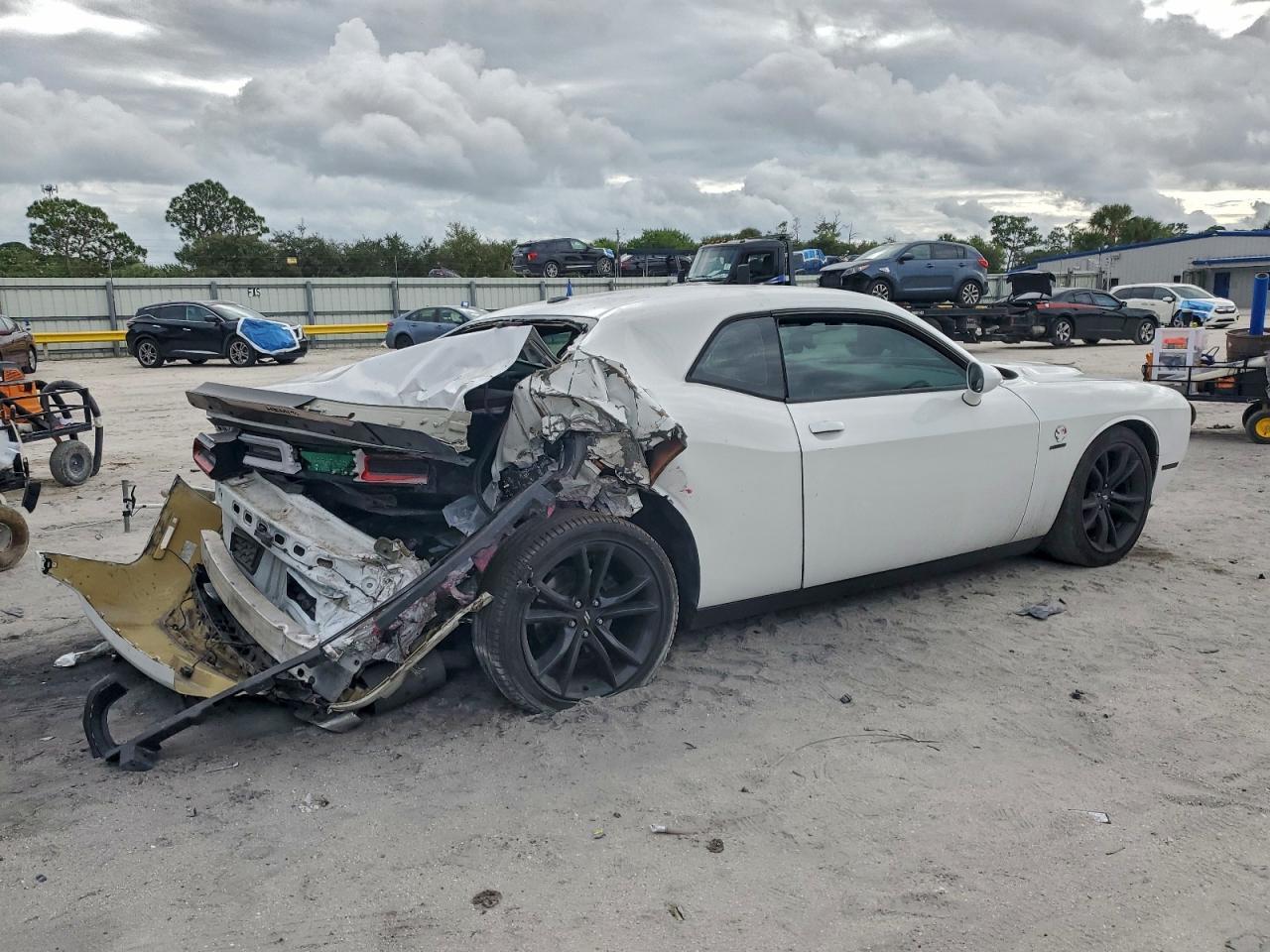 2018 Dodge Challenger R/T - zdjęcie 3