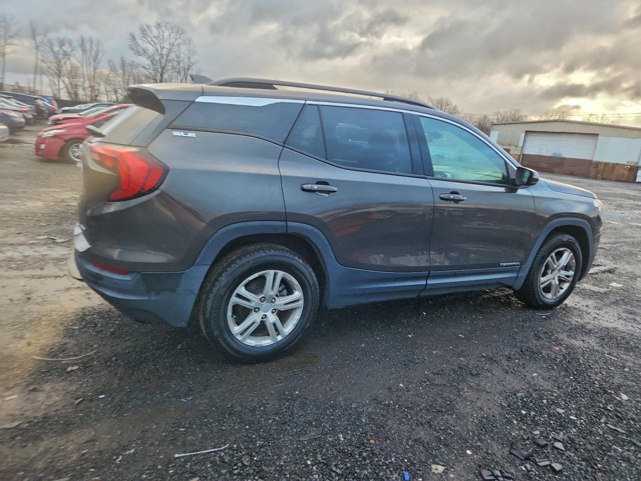 2019 GMC Terrain Sle - zdjęcie 3