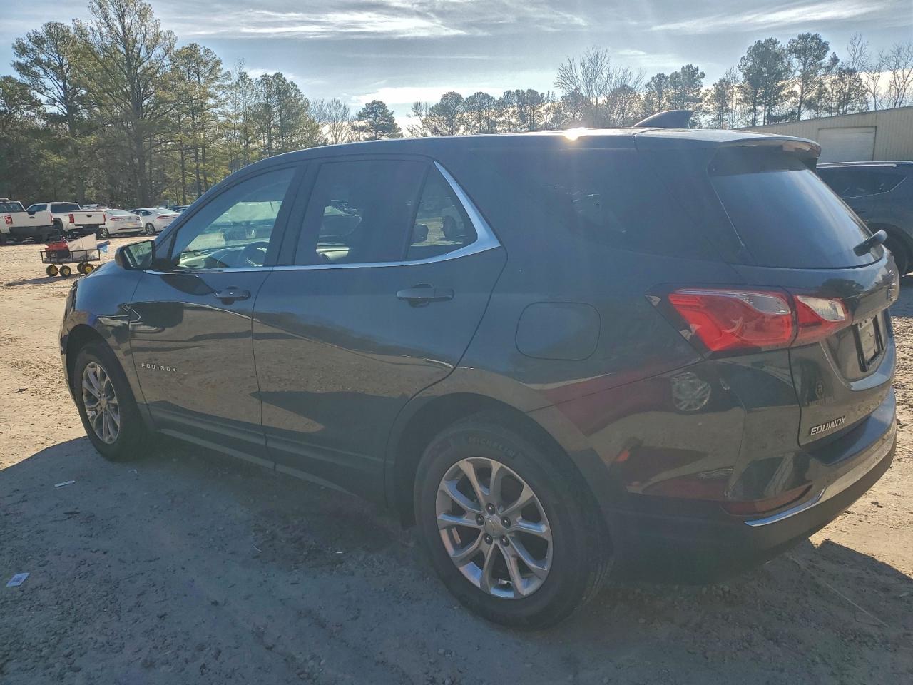 2020 Chevrolet Equinox Lt - zdjęcie 2