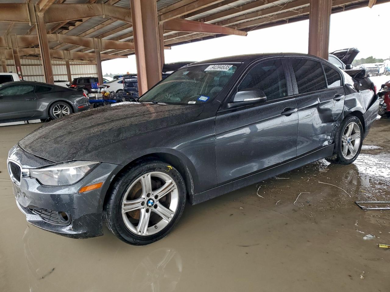 2015 BMW 320 I - zdjęcie główne