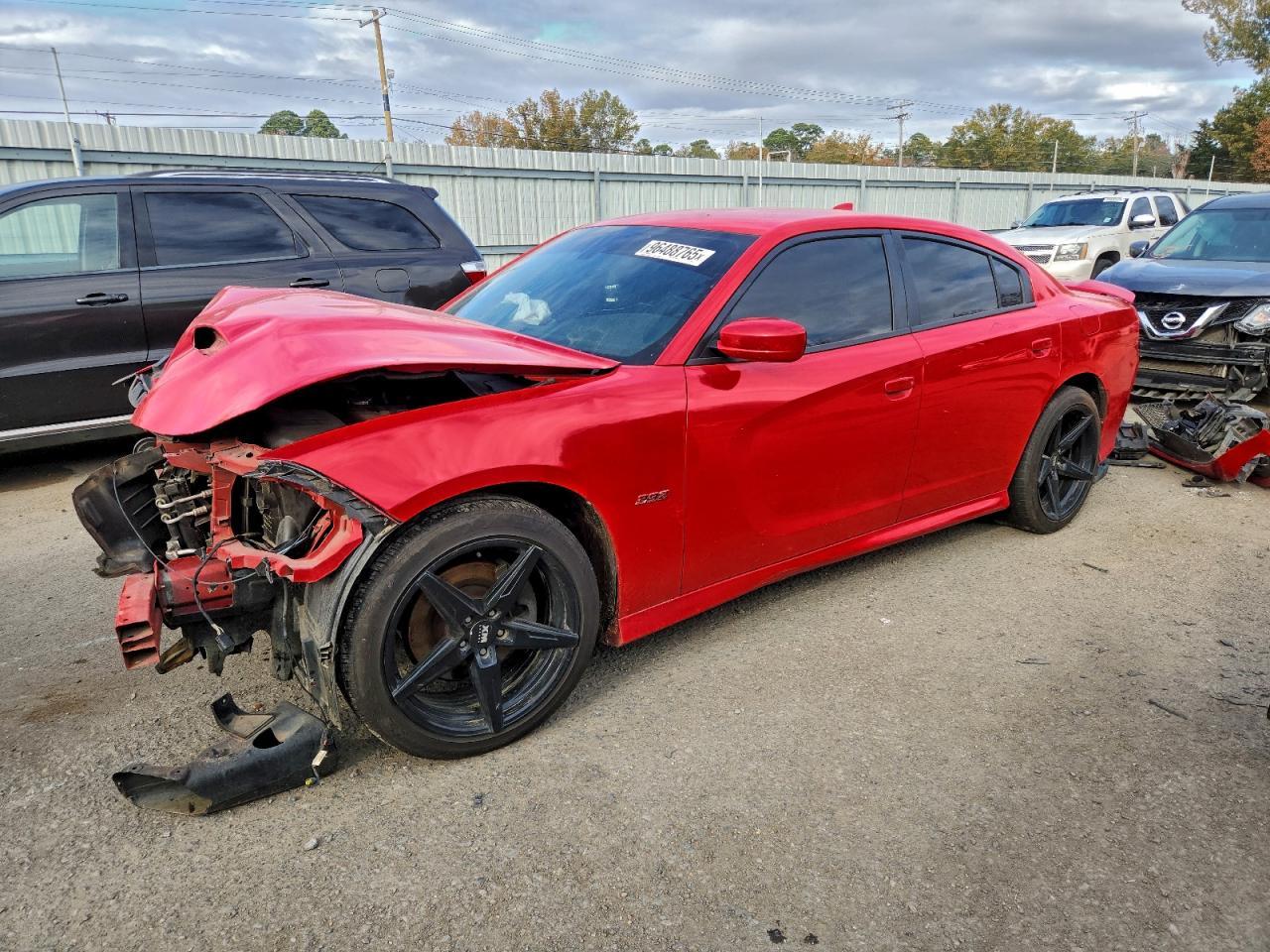 2019 Dodge Charger R/T - zdjęcie główne