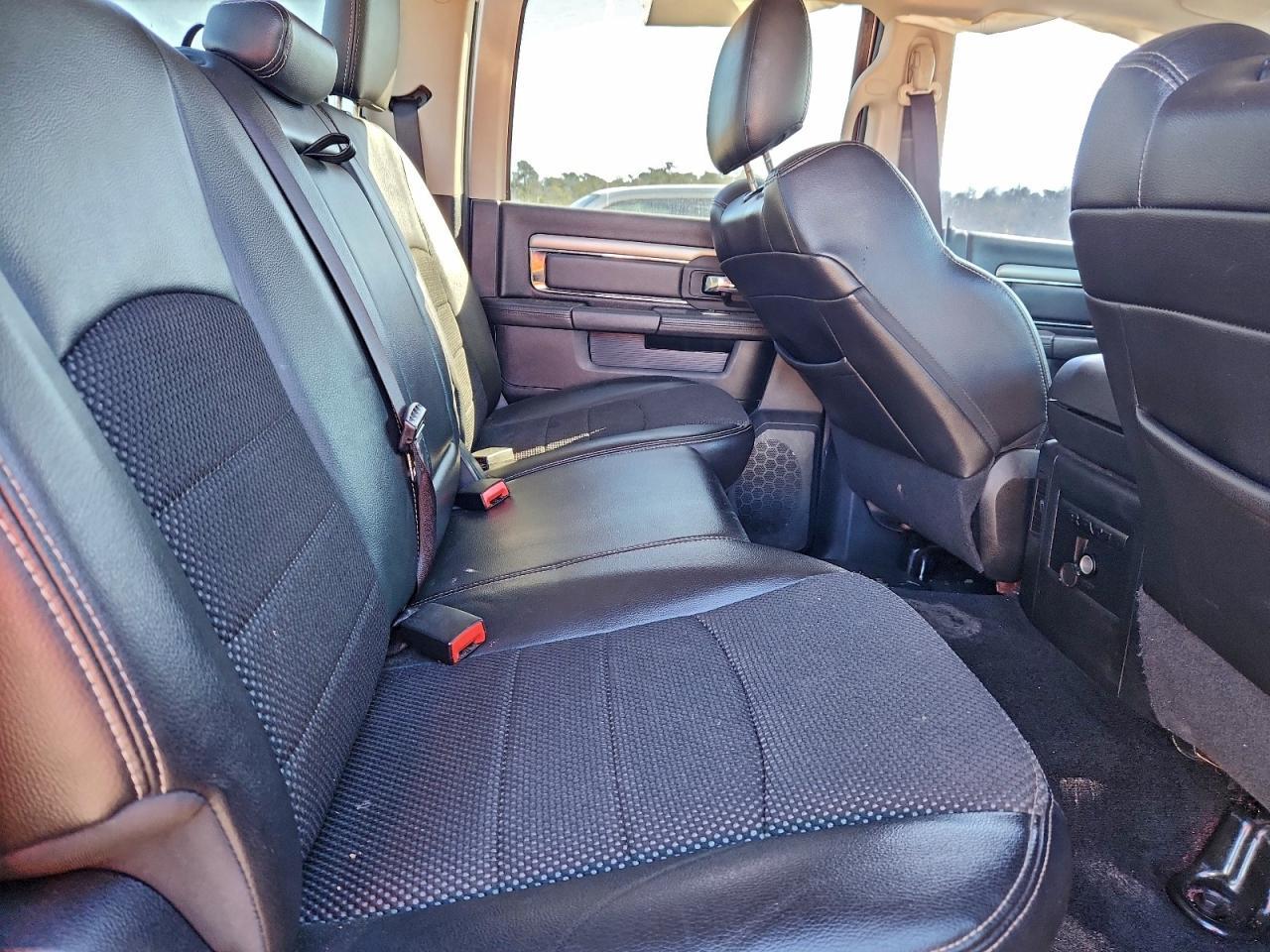 2016 Ram 1500 Sport - zdjęcie 10