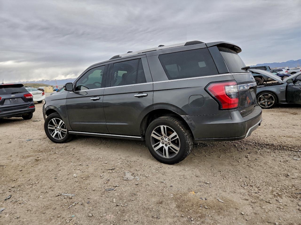 2019 Ford Expedition Limited - zdjęcie 2