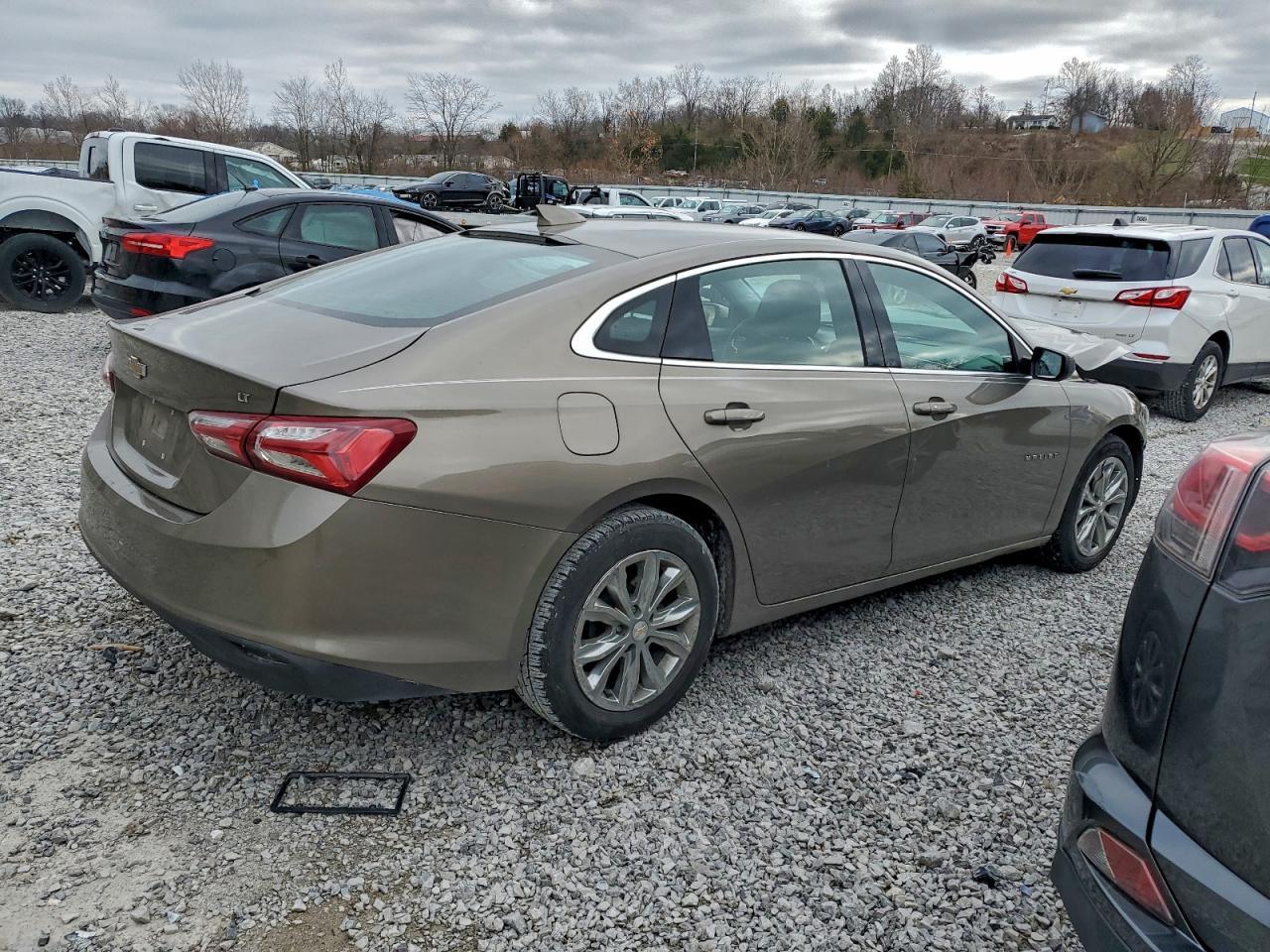 2020 Chevrolet Malibu Lt - zdjęcie 3