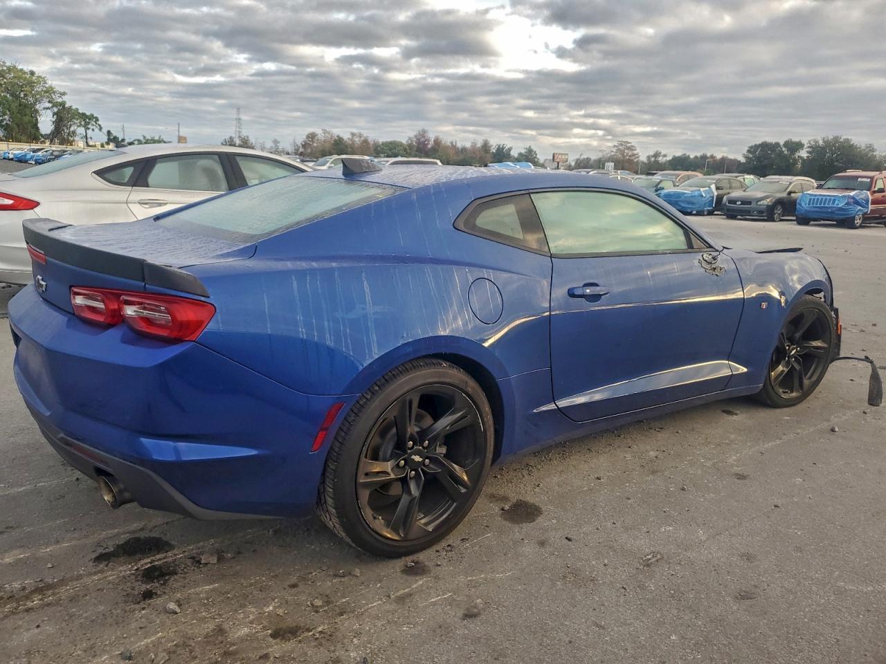2019 Chevrolet Camaro Ls - zdjęcie 3