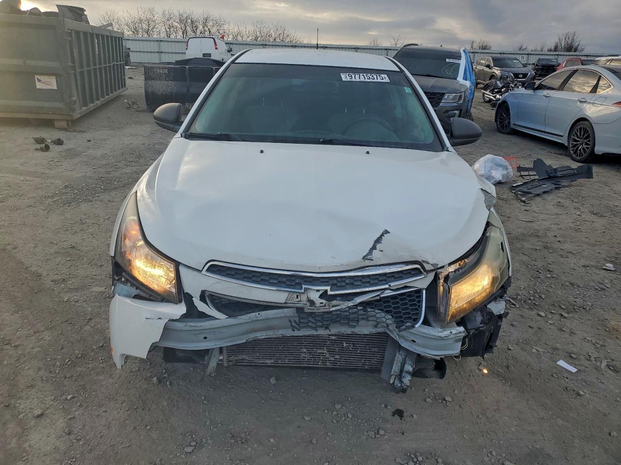 2014 Chevrolet Cruze Ls - zdjęcie 5