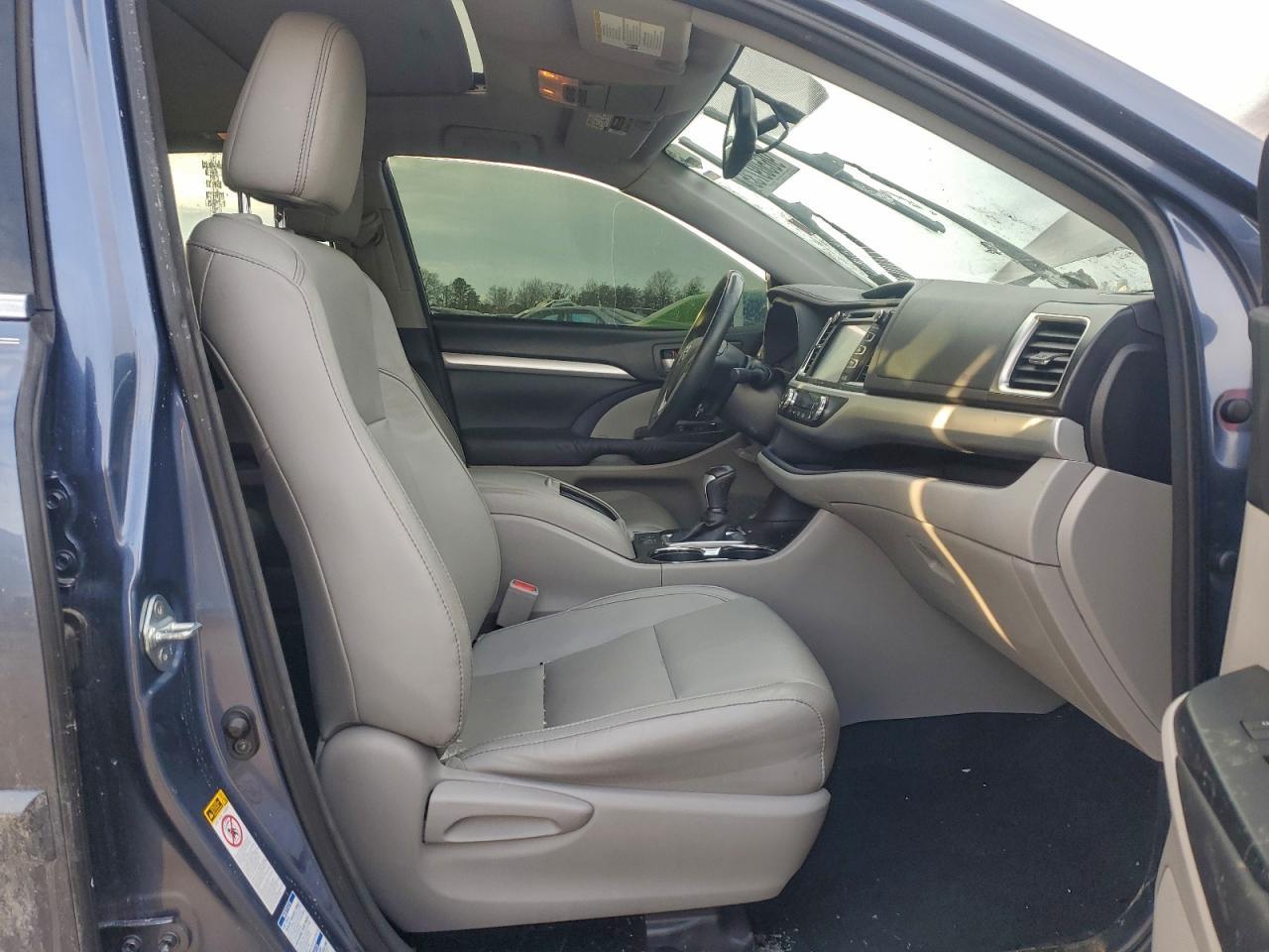 2016 Toyota Highlander Xle - zdjęcie 7