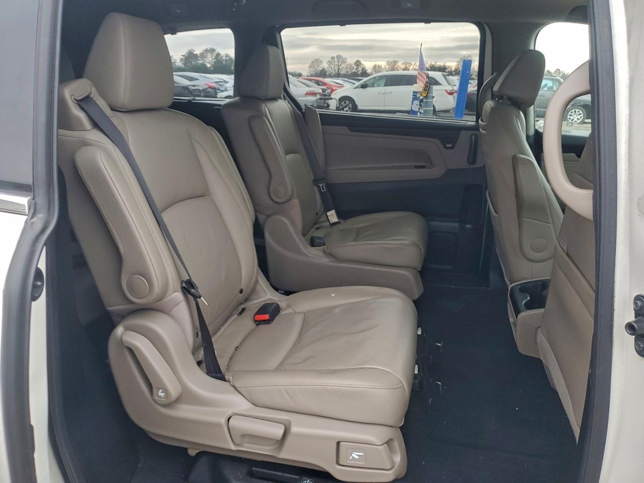 2019 Honda Odyssey Elite - zdjęcie 11