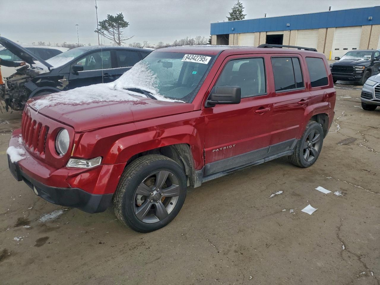 2015 Jeep Liberty (Patriot) - zdjęcie główne
