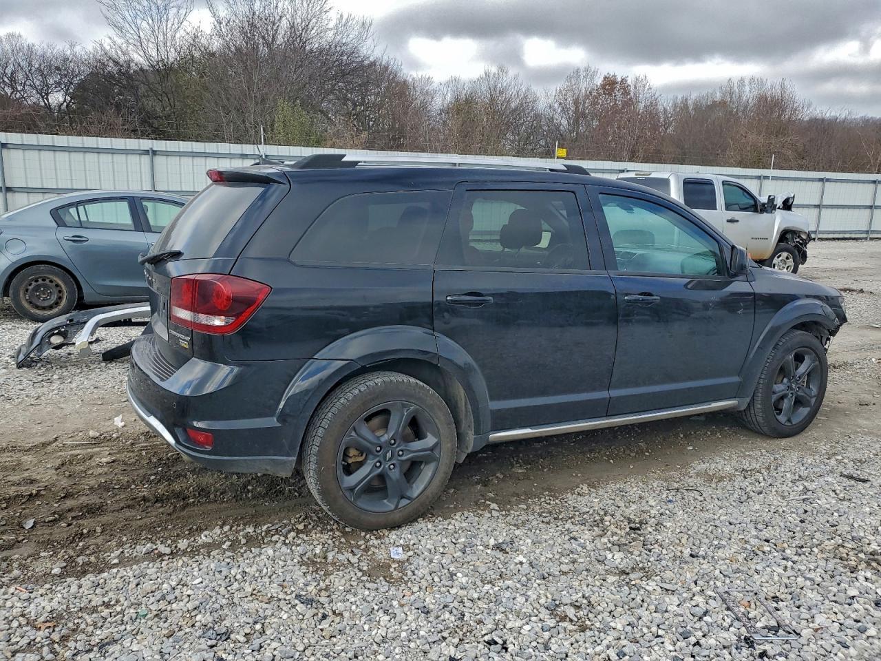 2018 Dodge Journey Crossroad - zdjęcie 3
