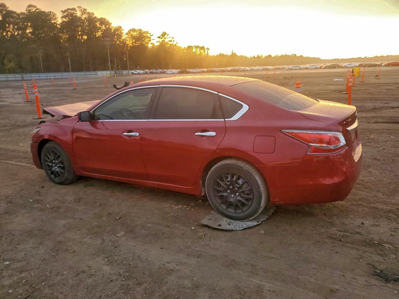 2015 Nissan Altima 2.5 - zdjęcie 2