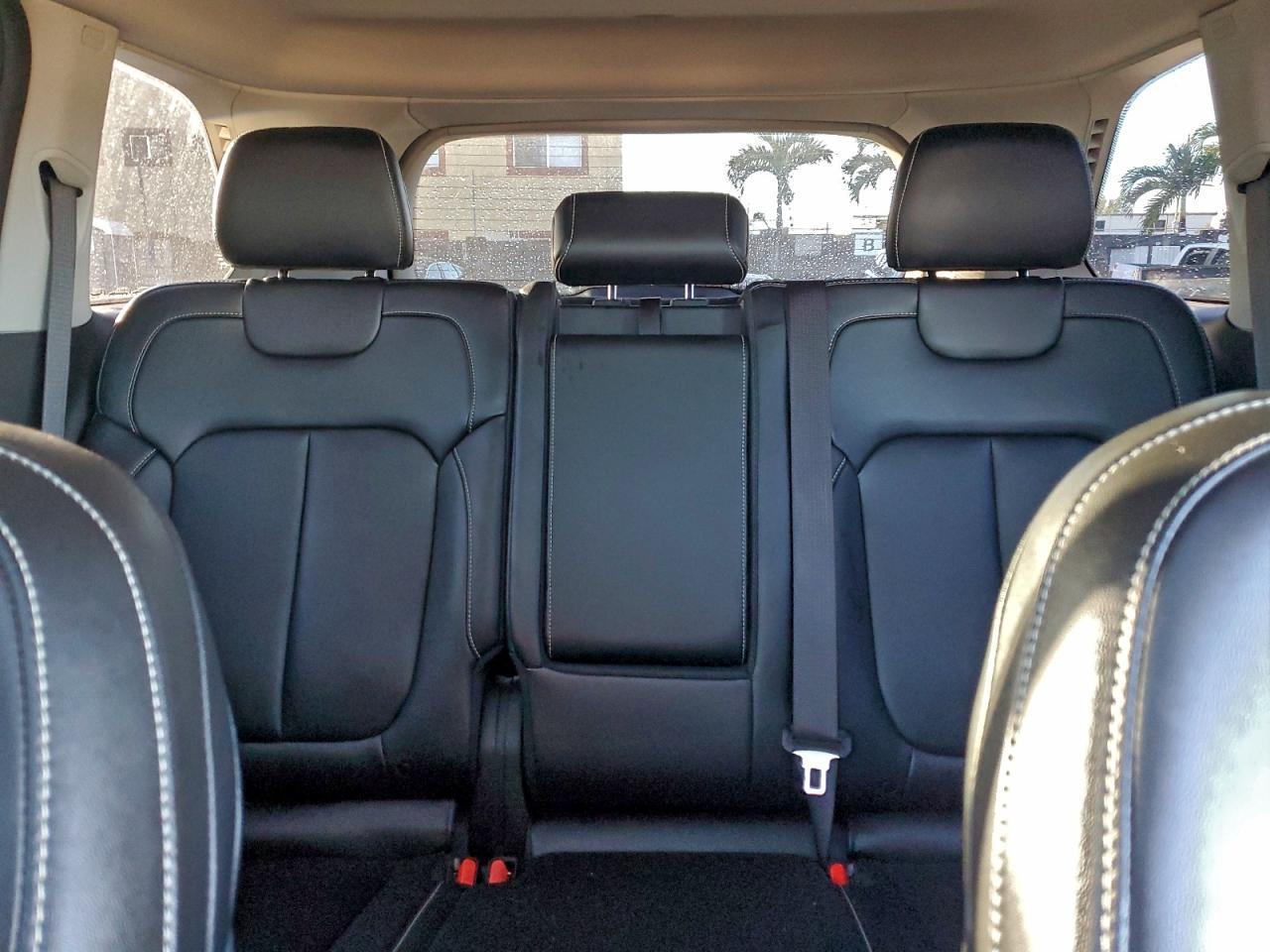 2023 Jeep Grand Cherokee Limited - zdjęcie 10