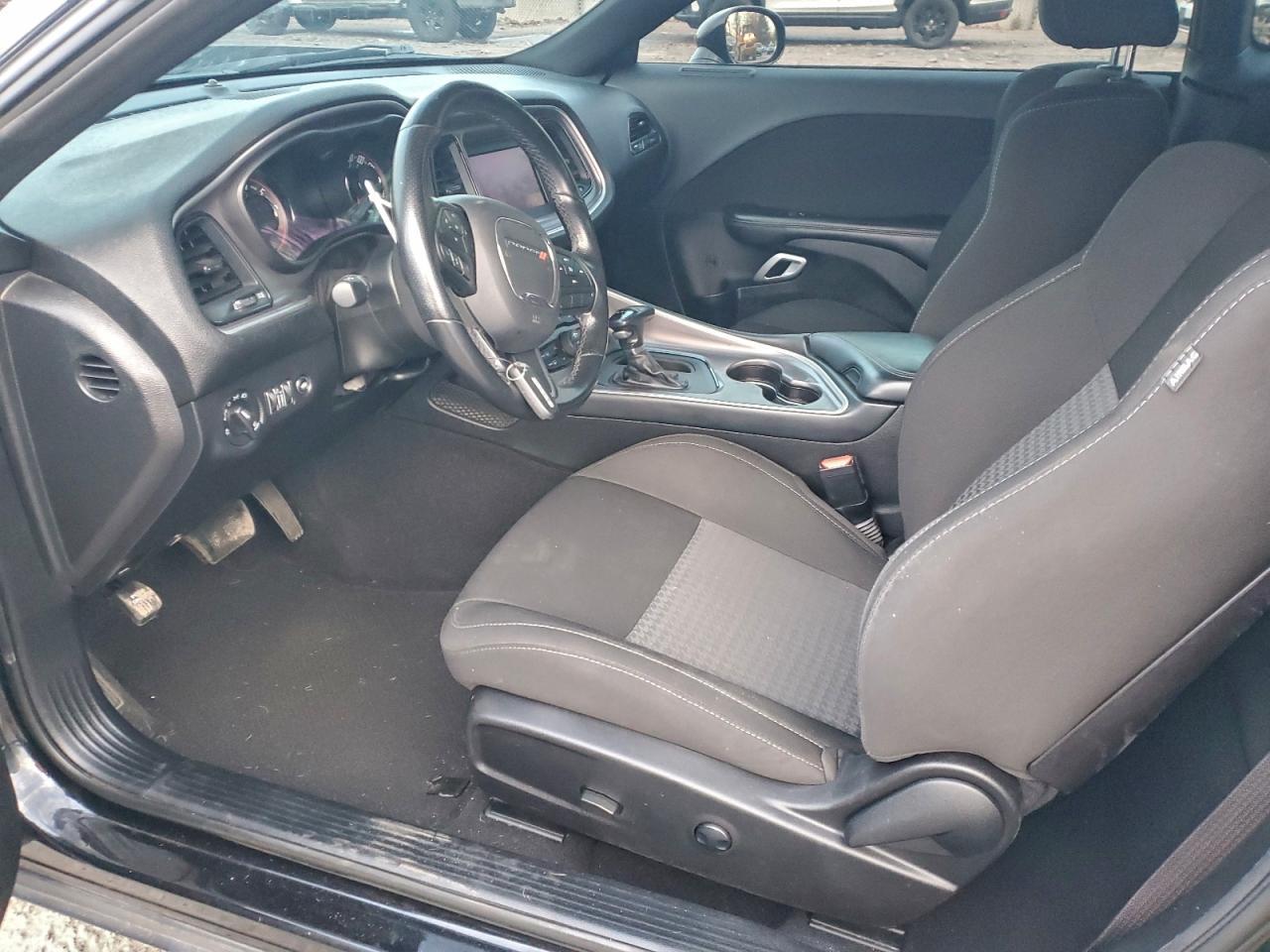 2022 Dodge Challenger Gt - zdjęcie 7