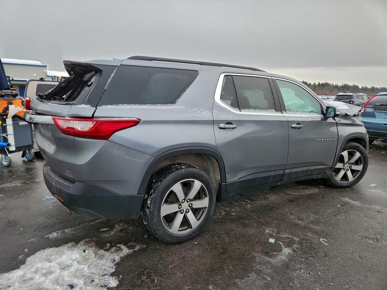 2019 Chevrolet Traverse Lt - zdjęcie 3