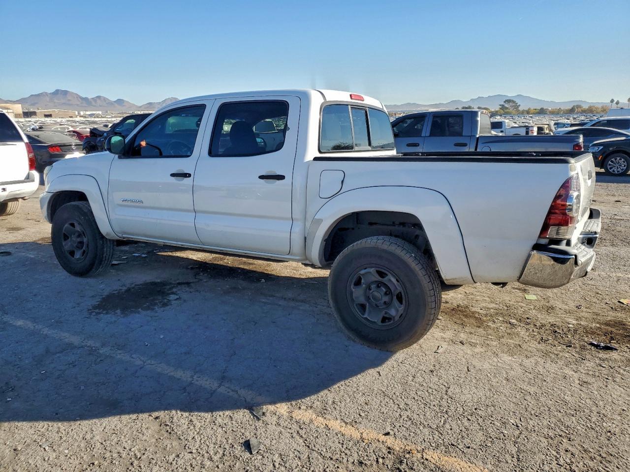 2013 Toyota Tacoma Double Cab - zdjęcie 2