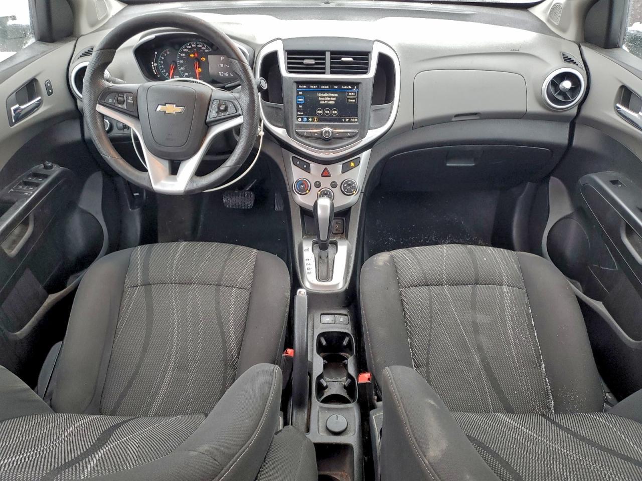 2018 Chevrolet Sonic Lt - zdjęcie 8