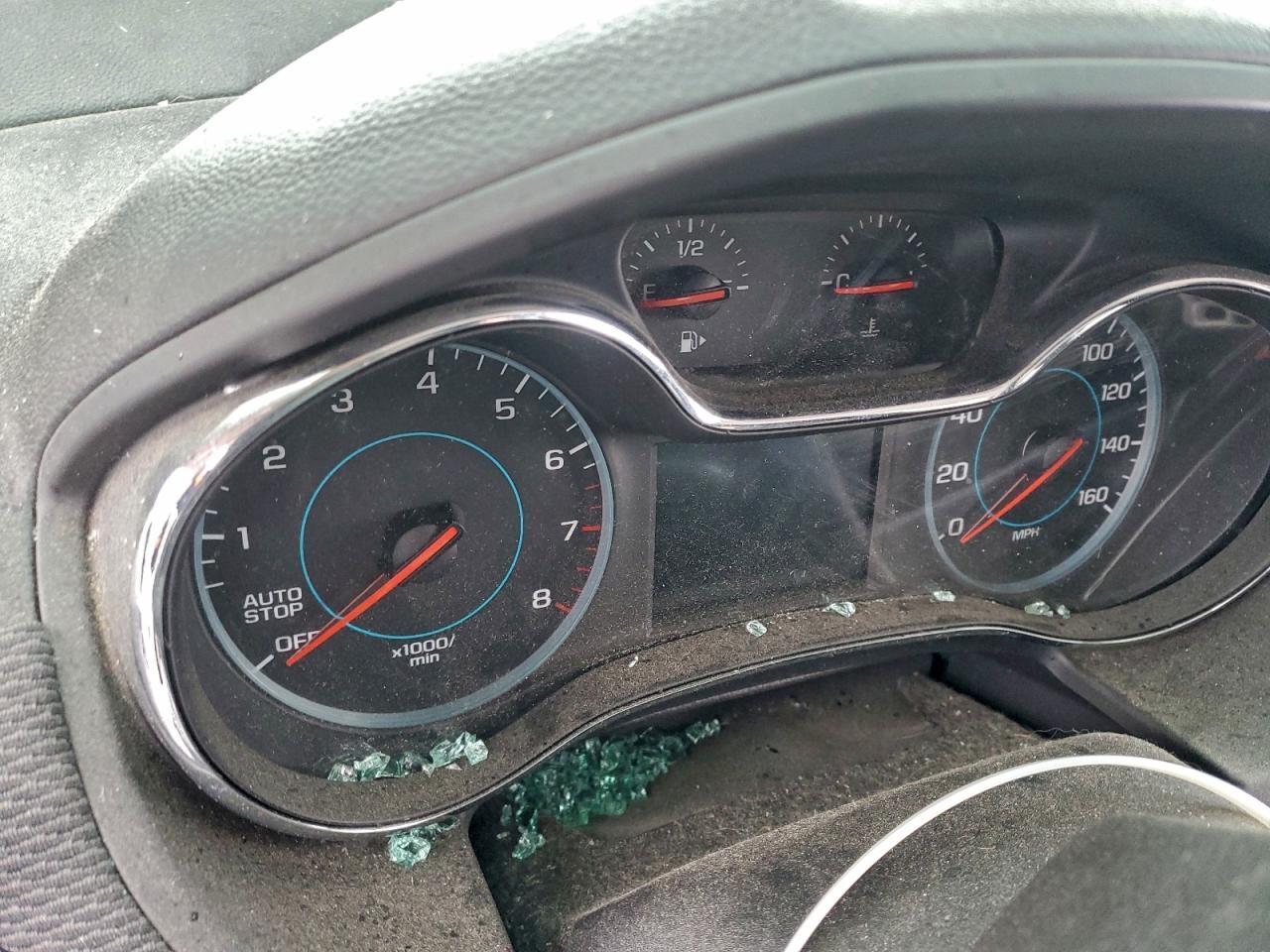 2017 Chevrolet Cruze Ls - zdjęcie 9