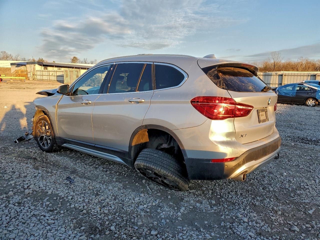 BMW X1 - zdjęcie 2