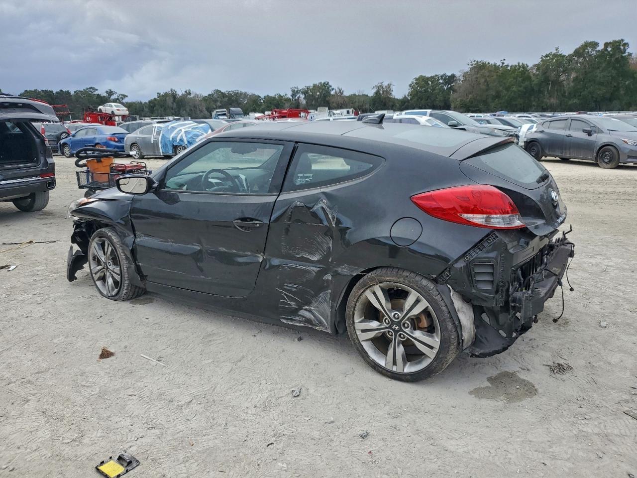 2017 Hyundai Veloster - zdjęcie 2