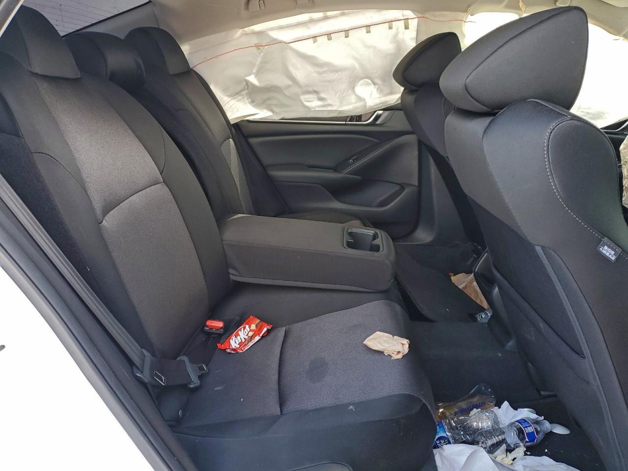 2020 Honda Accord Lx - zdjęcie 10