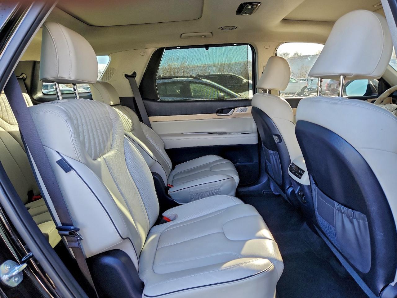 2024 Hyundai Palisade Limited - zdjęcie 10