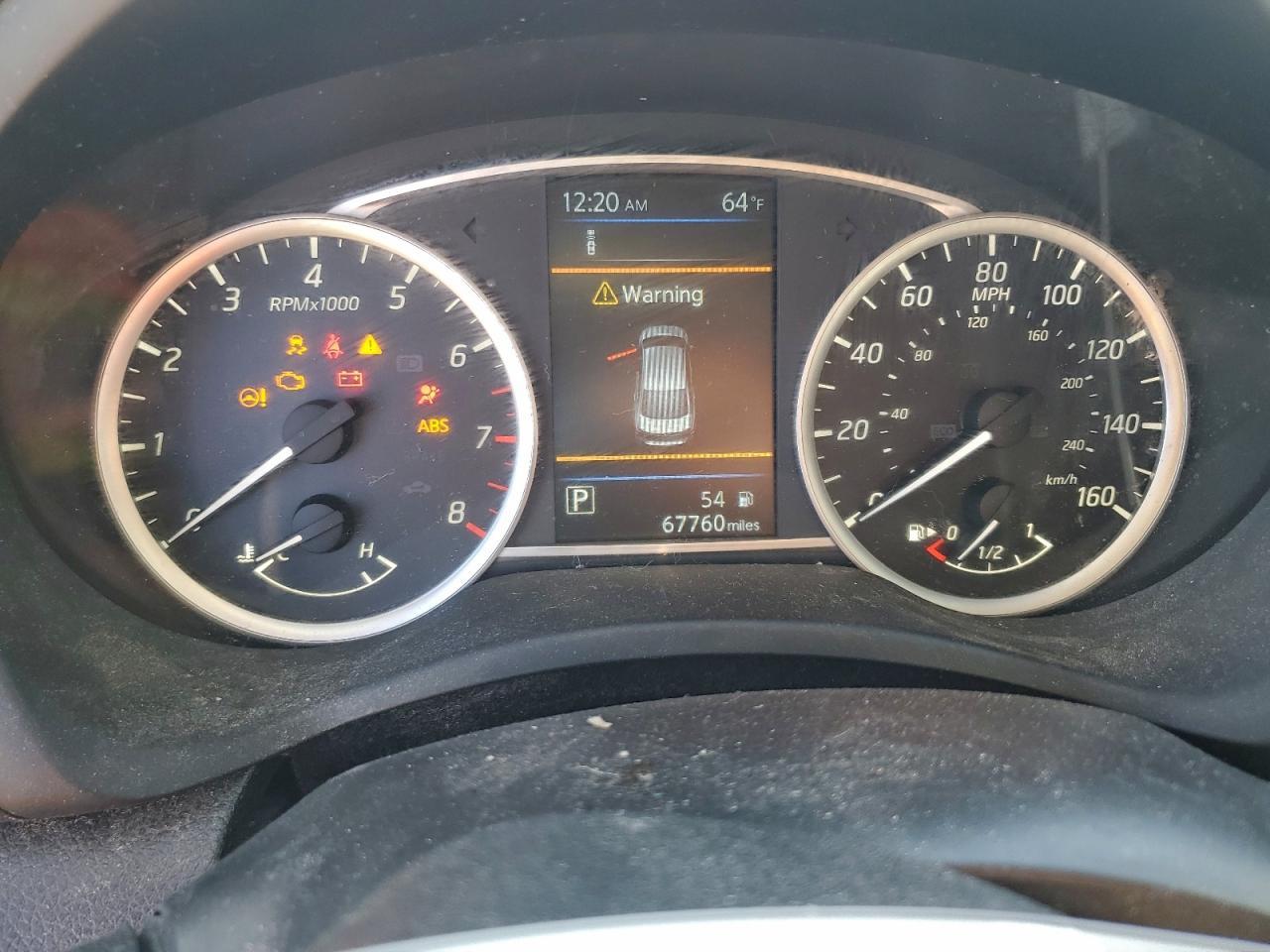 2019 Nissan Sentra S - zdjęcie 9