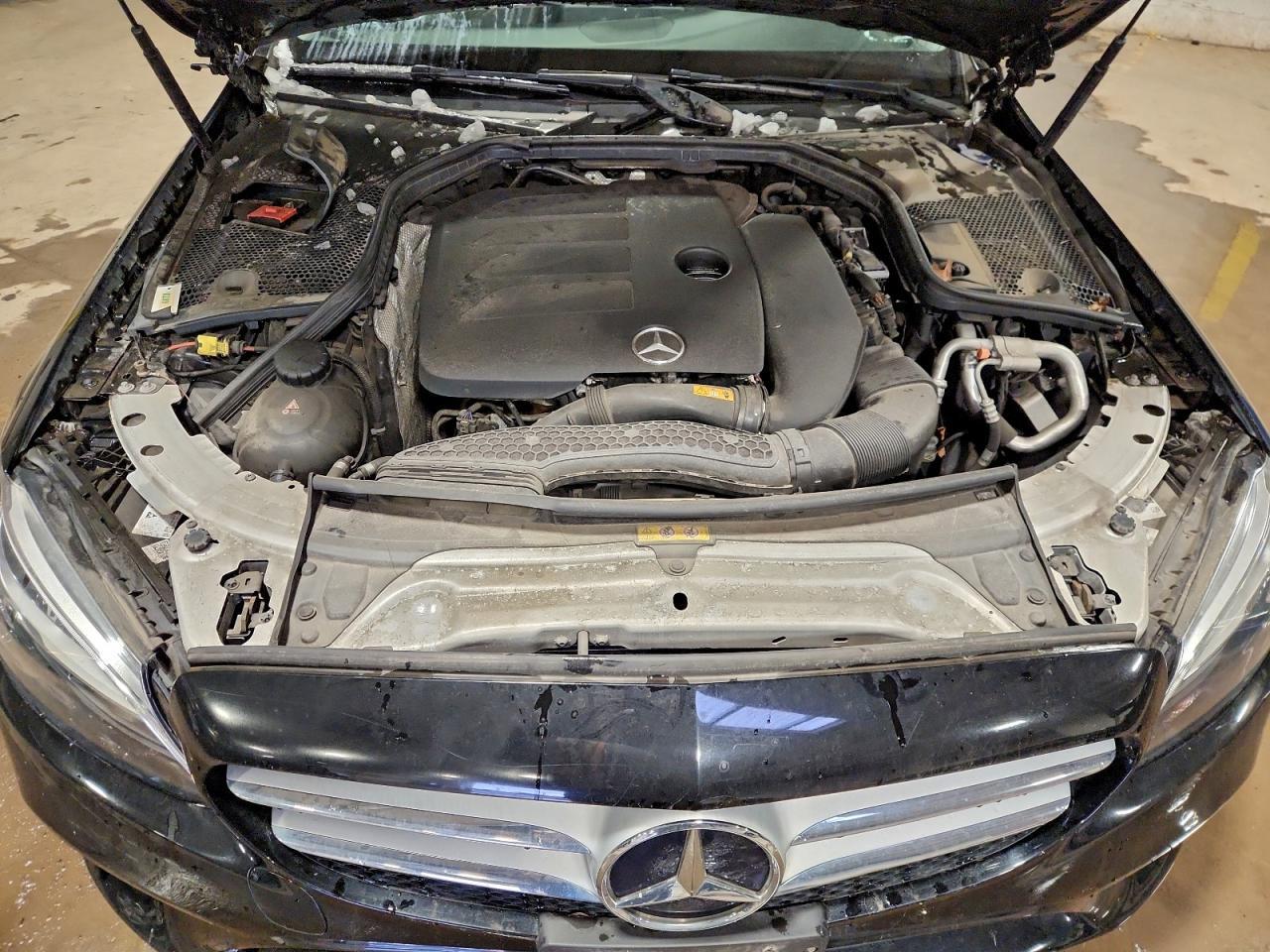 2020 Mercedes-Benz C 300 4Matic - zdjęcie 11