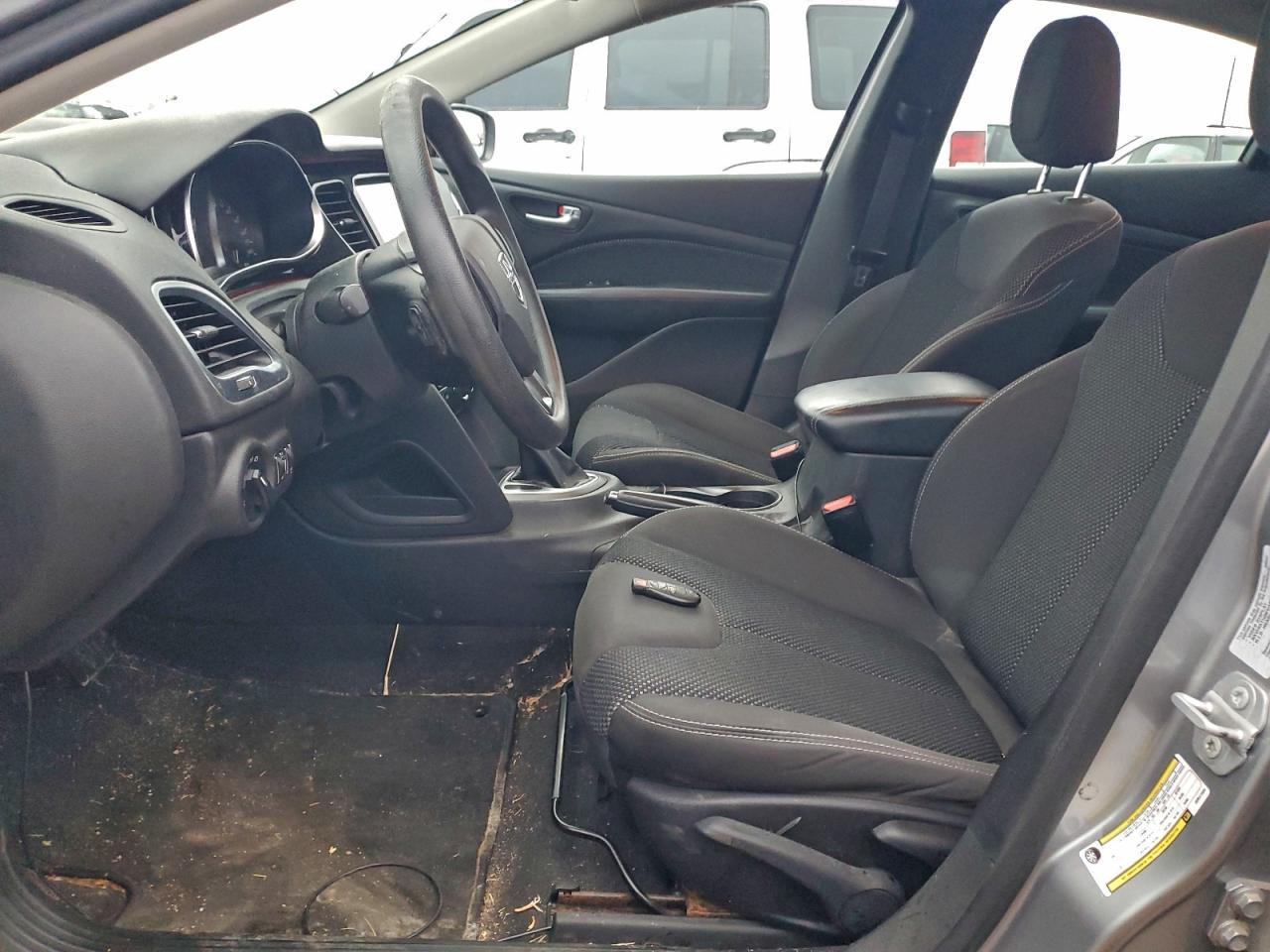 2016 Dodge Dart Sxt - zdjęcie 7