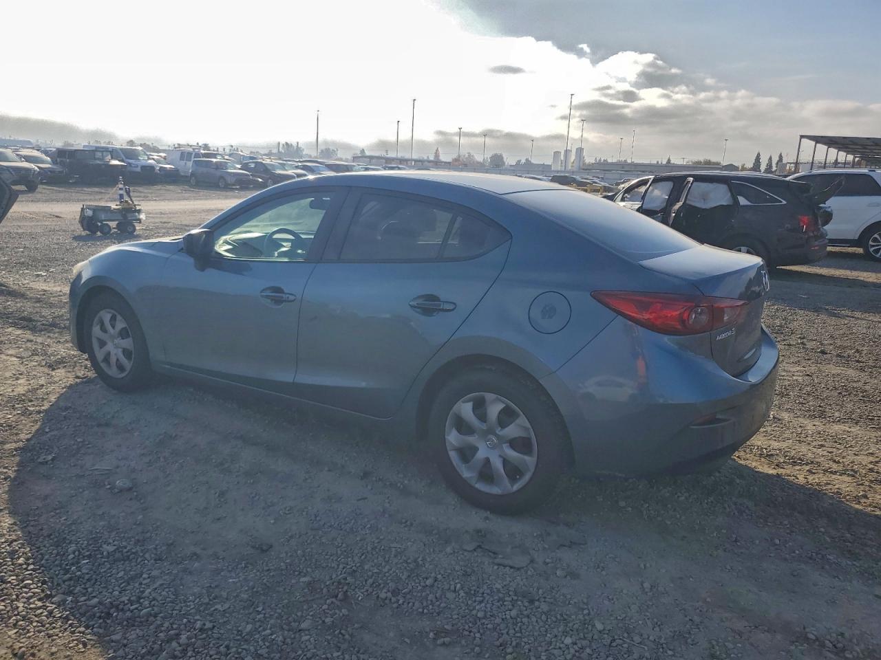 2014 Mazda 3 Sport - zdjęcie 2