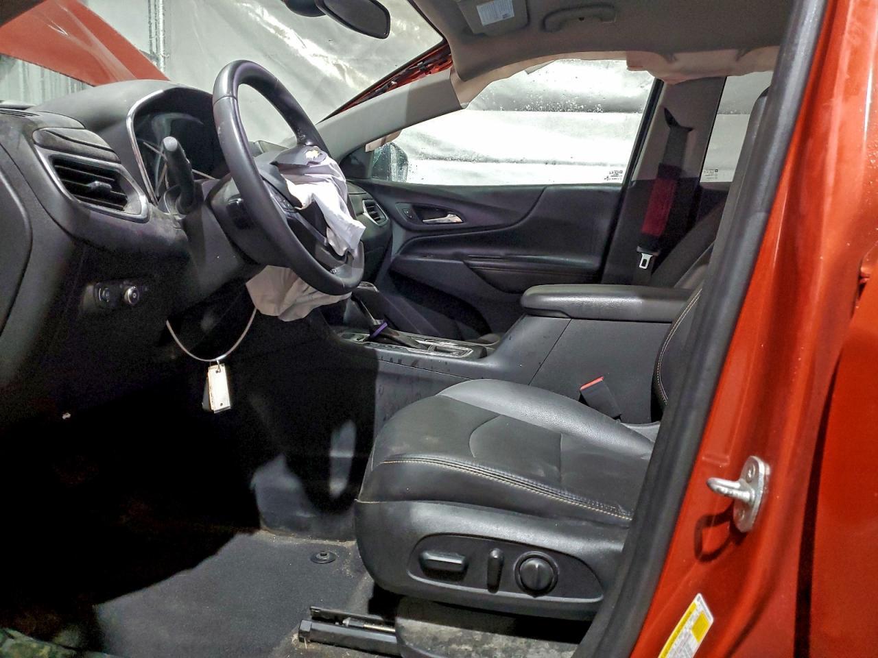 2020 Chevrolet Equinox Premier - zdjęcie 7