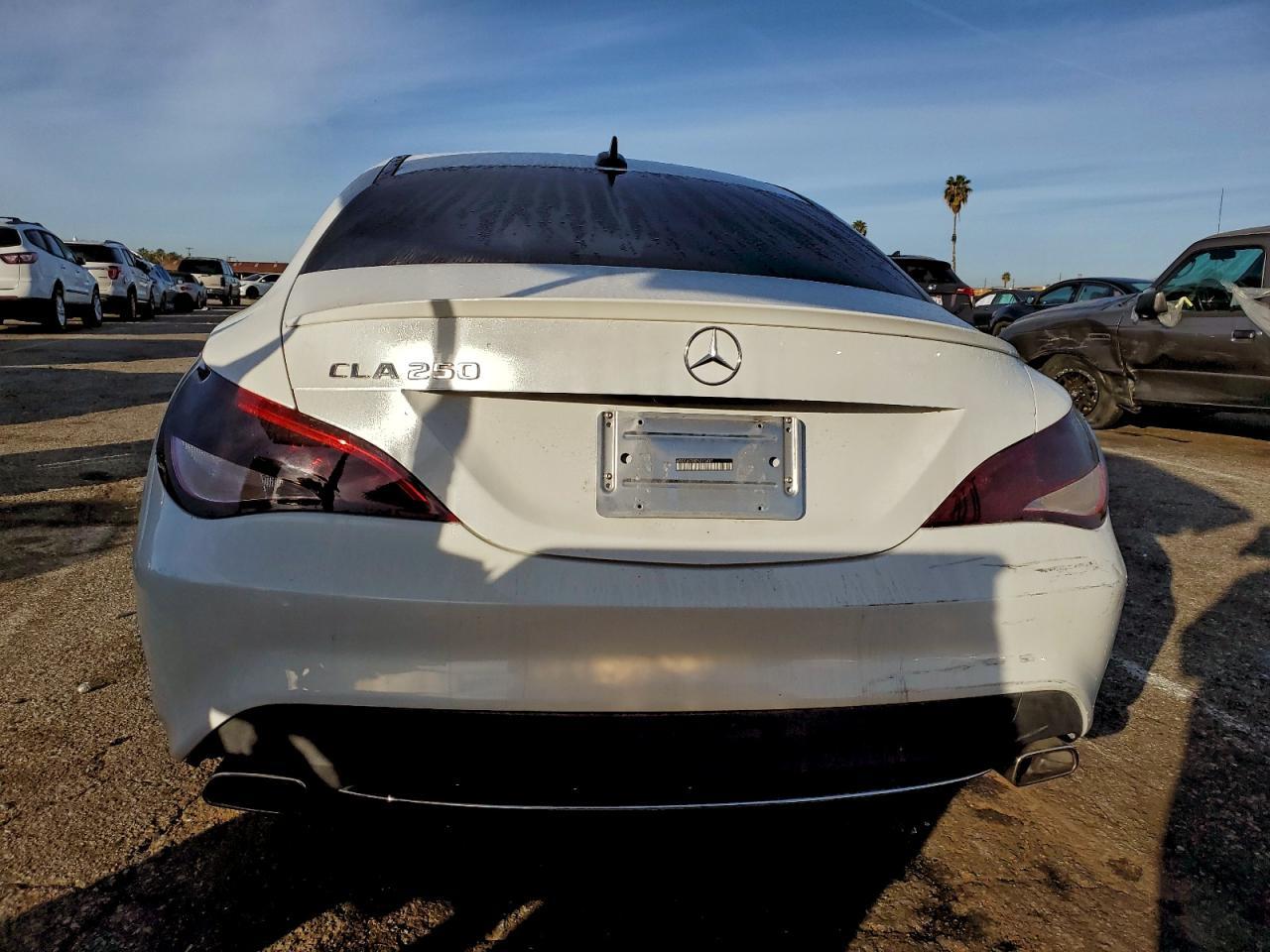 2015 Mercedes-Benz Cla 250 - zdjęcie 6