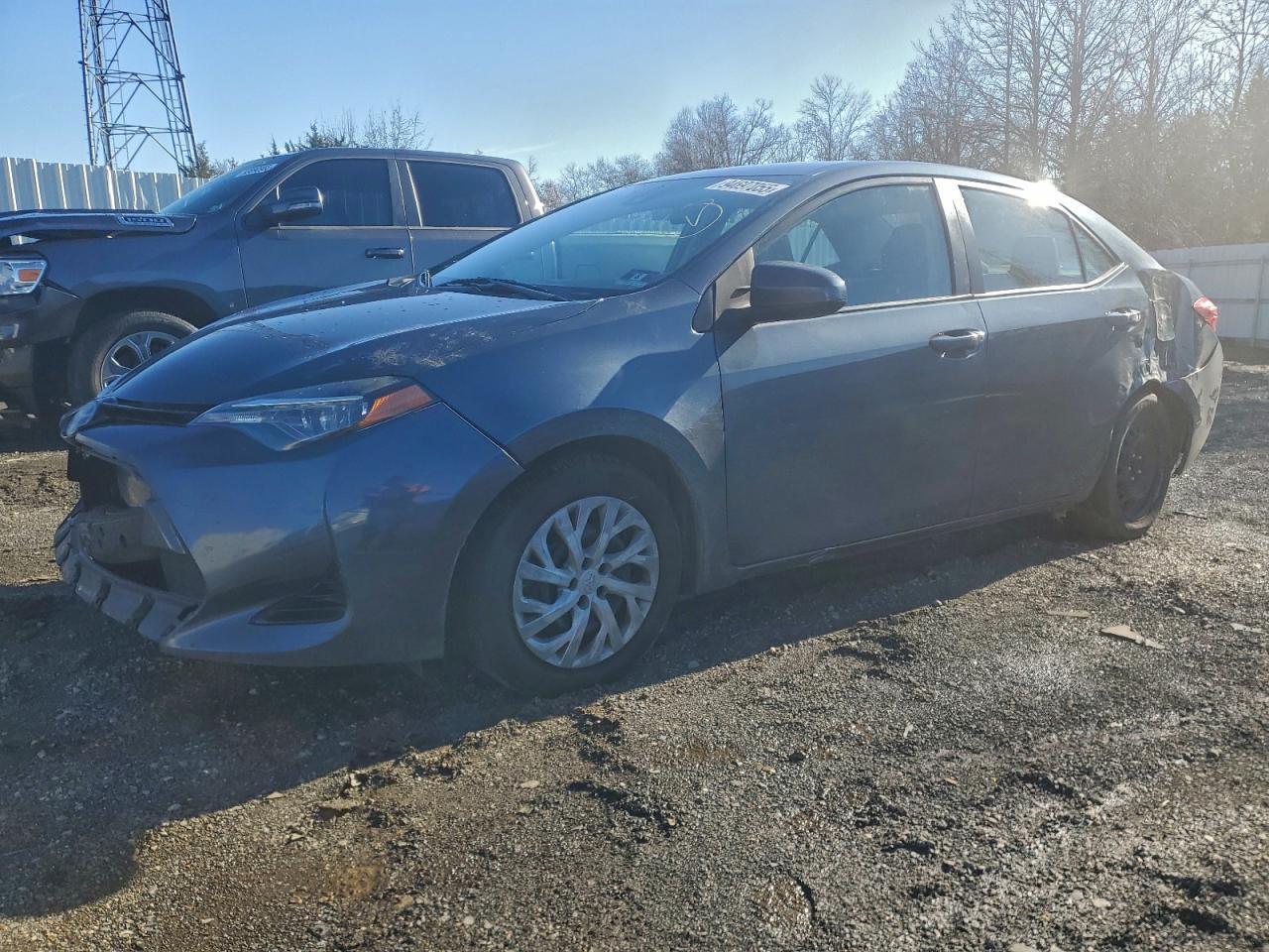 2017 Toyota Corolla L - zdjęcie główne