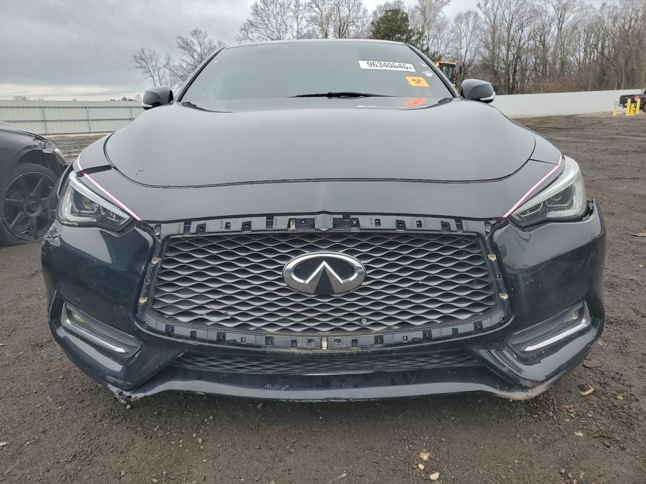 2017 Infiniti Q60 Premium - zdjęcie 5
