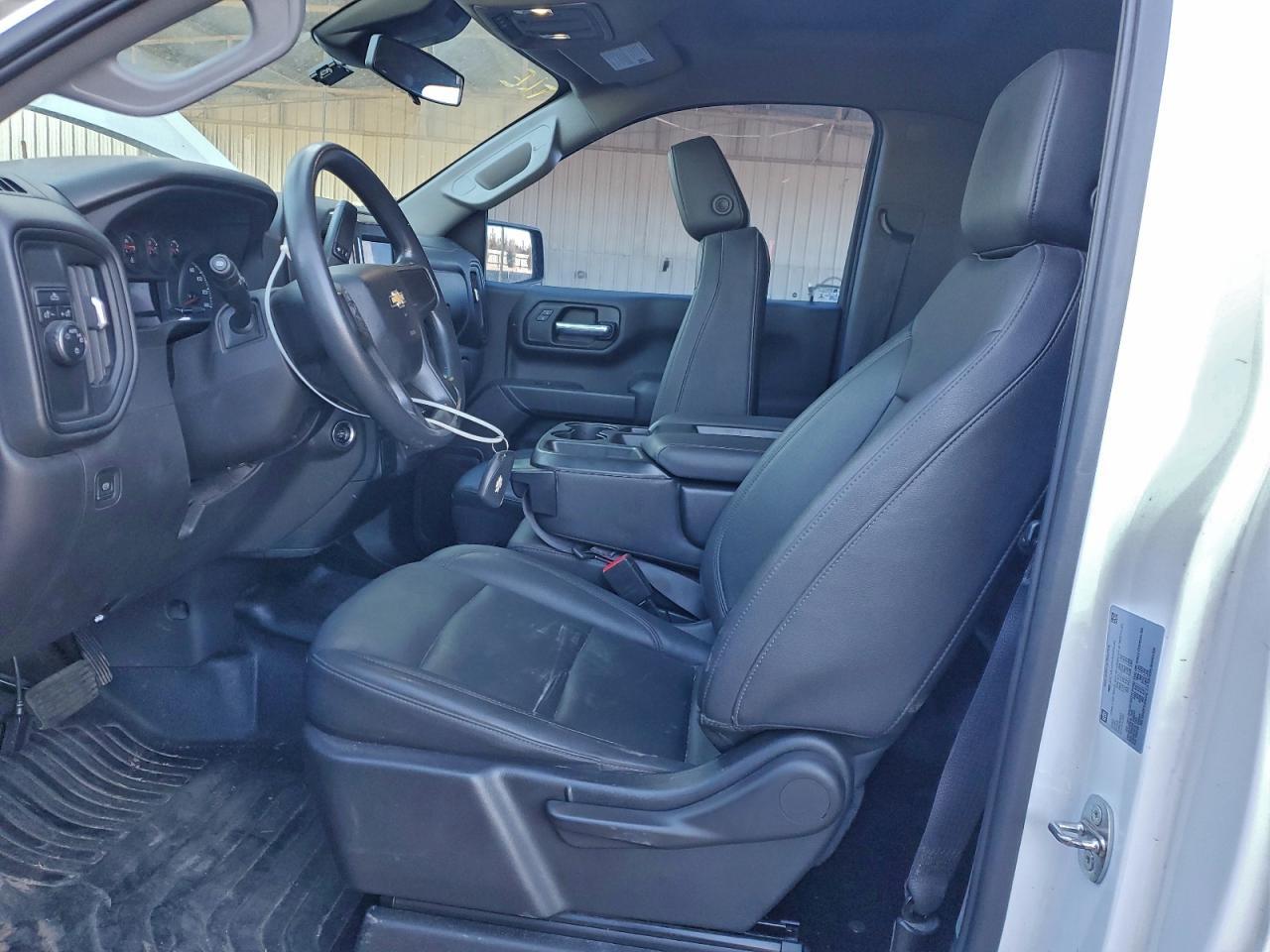 2022 Chevrolet Silverado C1500 - zdjęcie 7