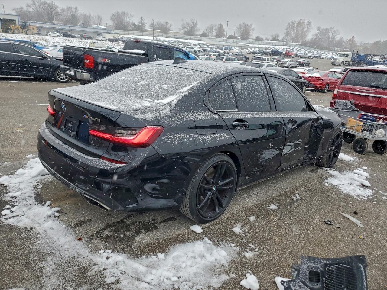 BMW Seria 3 - zdjęcie 3