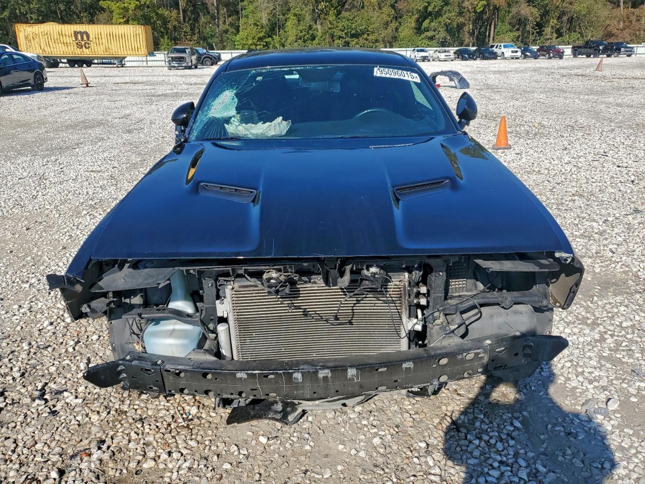 2019 Dodge Challenger Sxt - zdjęcie 5