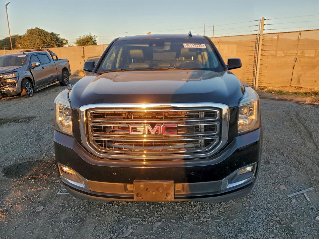 2015 GMC Yukon Xl C1500 Sle - zdjęcie 5