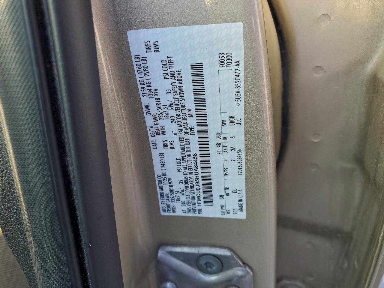 2017 Ford Escape Titanium - zdjęcie 12