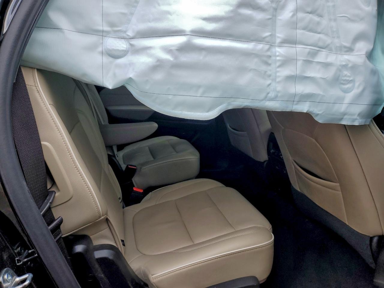 2023 Chevrolet Traverse Premier - zdjęcie 11