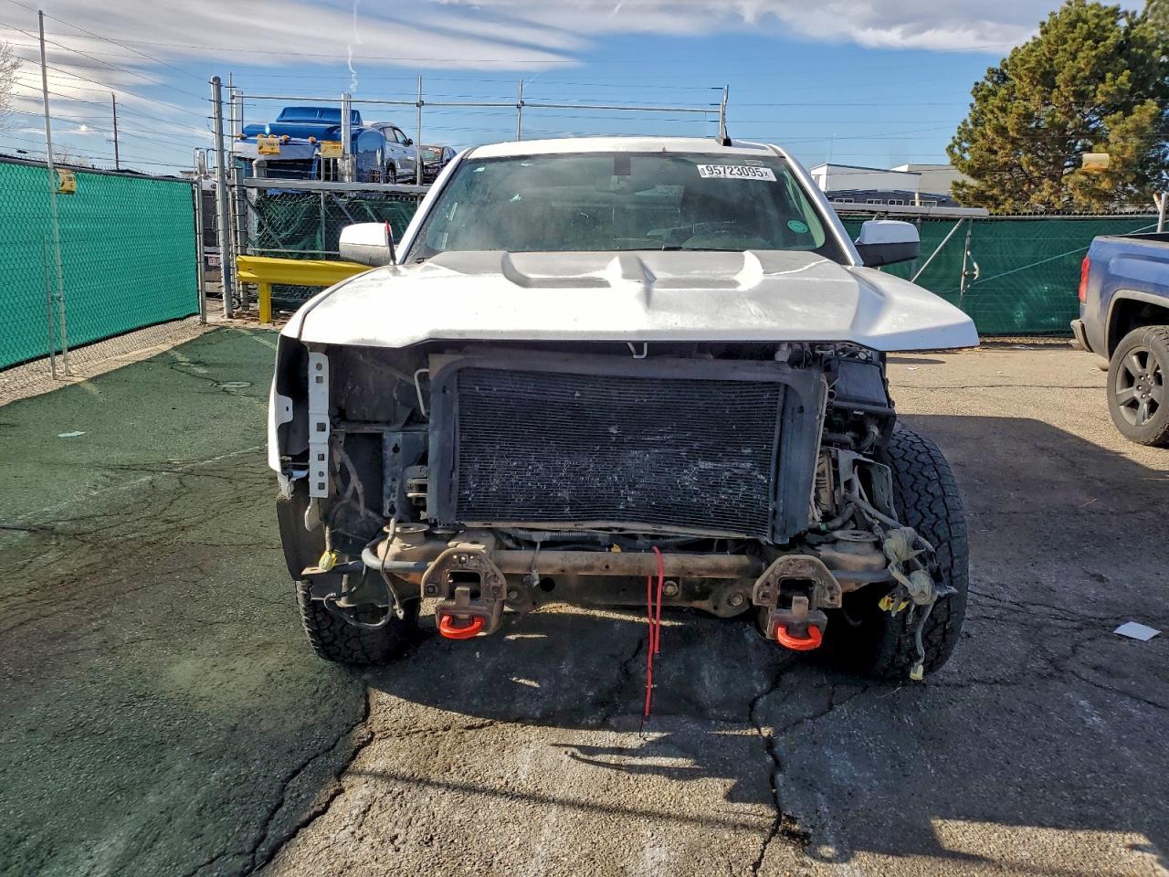 2016 Chevrolet Silverado K1500 Lt - zdjęcie 5