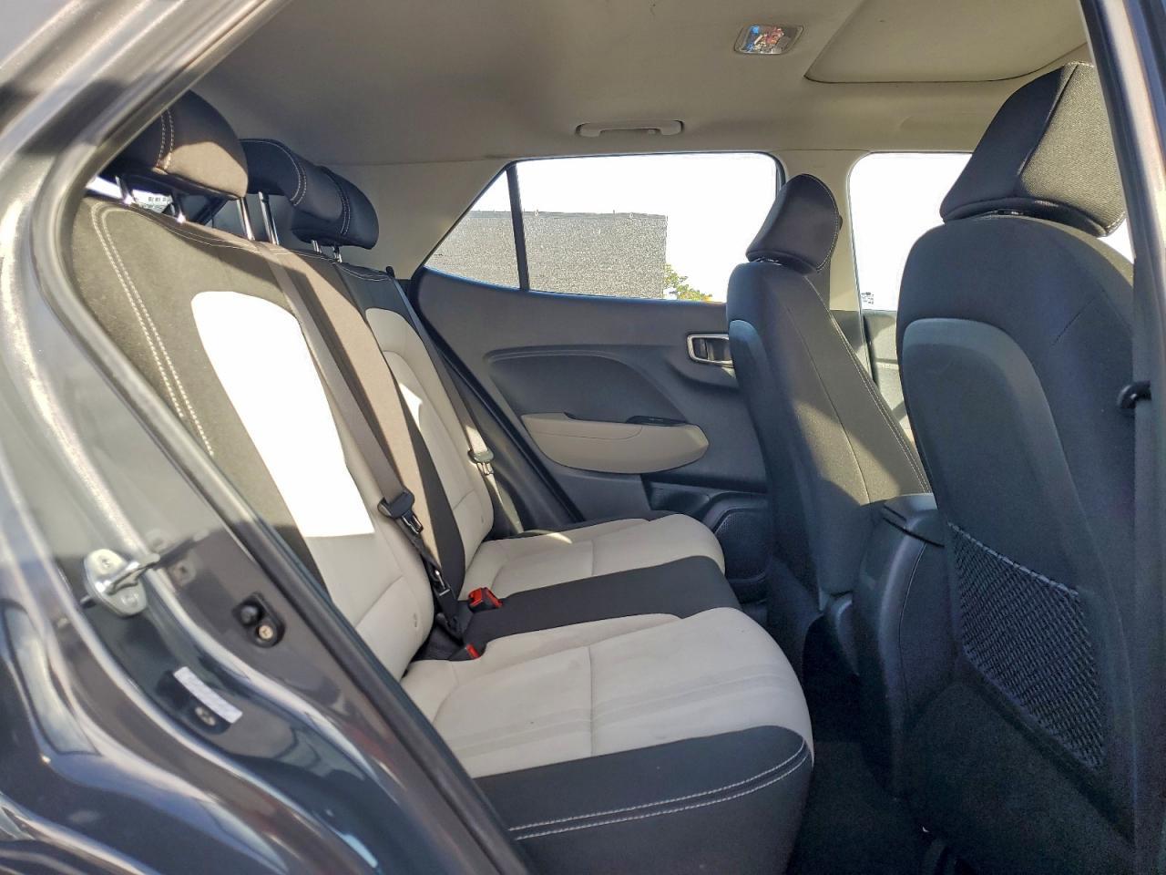 2023 Hyundai Venue Sel - zdjęcie 11