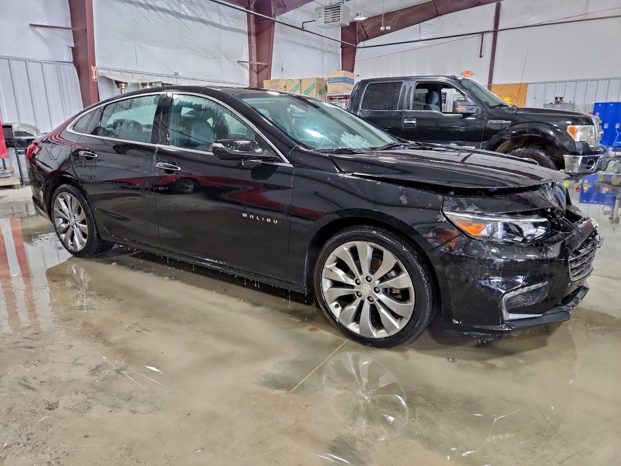 2017 Chevrolet Malibu Premier - zdjęcie 4