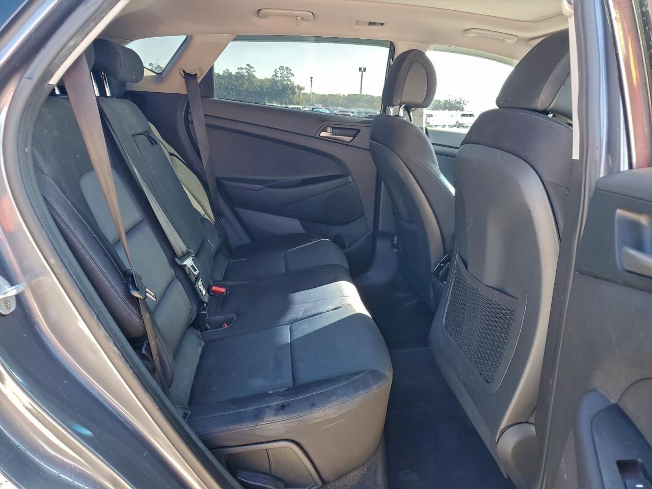 2018 Hyundai Tucson Value - zdjęcie 11