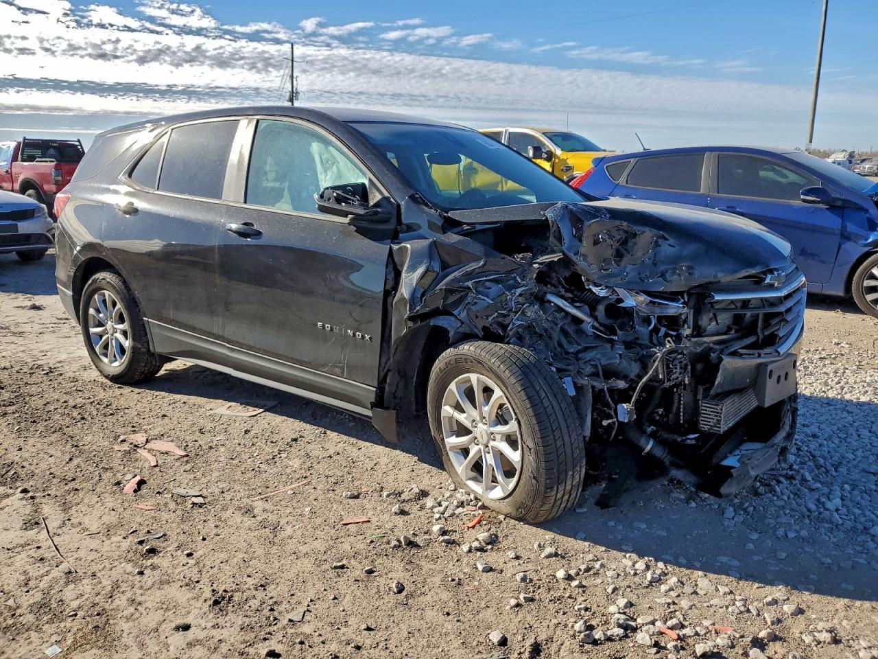 2020 Chevrolet Equinox Ls - zdjęcie 4